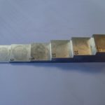 Cale pour appareil de mesure d'épaisseur par ultrasons